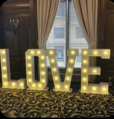 Starlight warm-white illuminated LOVE letters